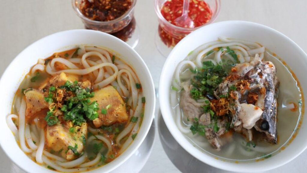 bánh canh cá lóc 