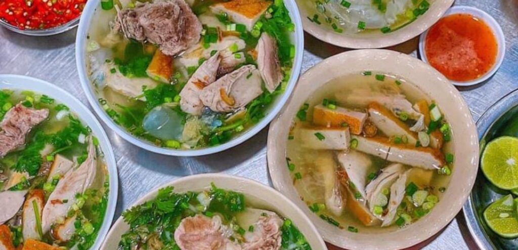 Bí quyết nấu bánh canh chả cá đậm đà, ngon như ngoài hàng